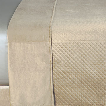 REUSS TAUPE COVERLET (Q)